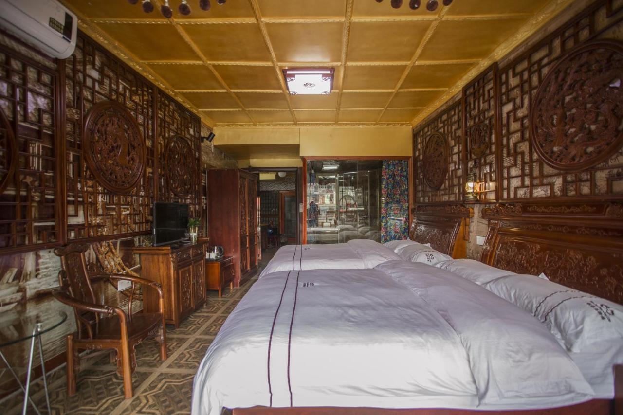 Lqj Riverside Guest House Fenghuang Kültér fotó