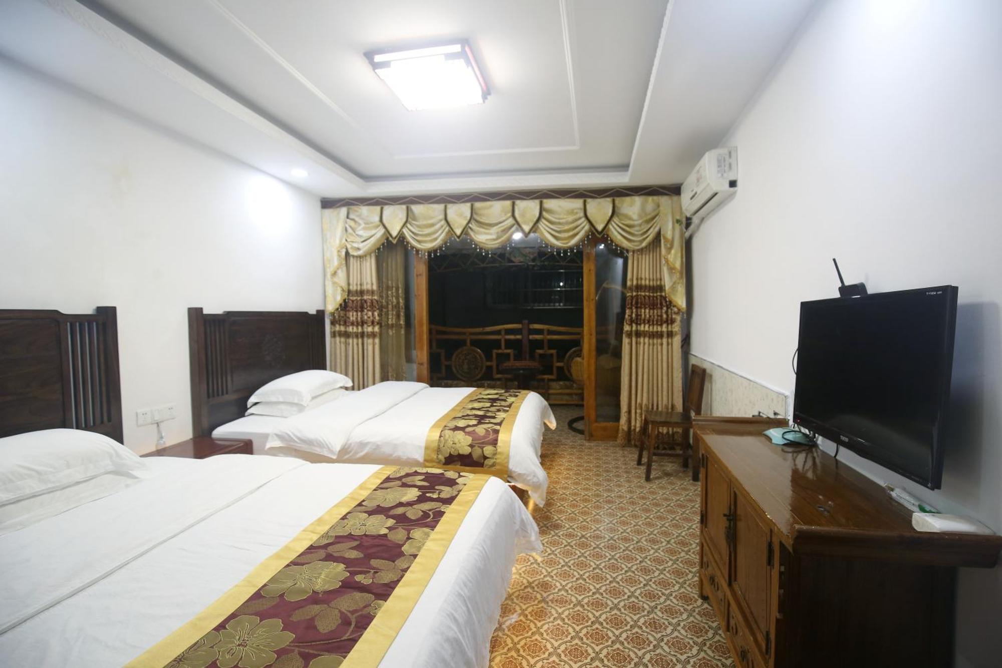 Lqj Riverside Guest House Fenghuang Kültér fotó